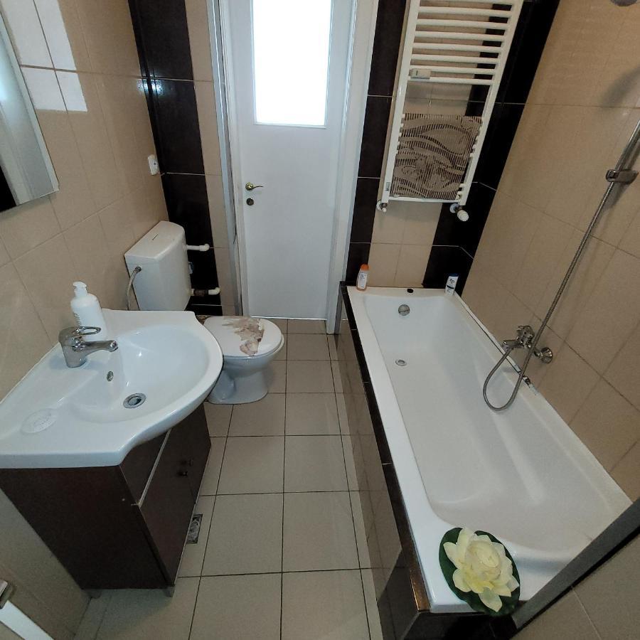 Anastasia Bratianu Apart 24B Beautiful View Self Check From 2 Pm Apartment Bucureşti Exterior foto